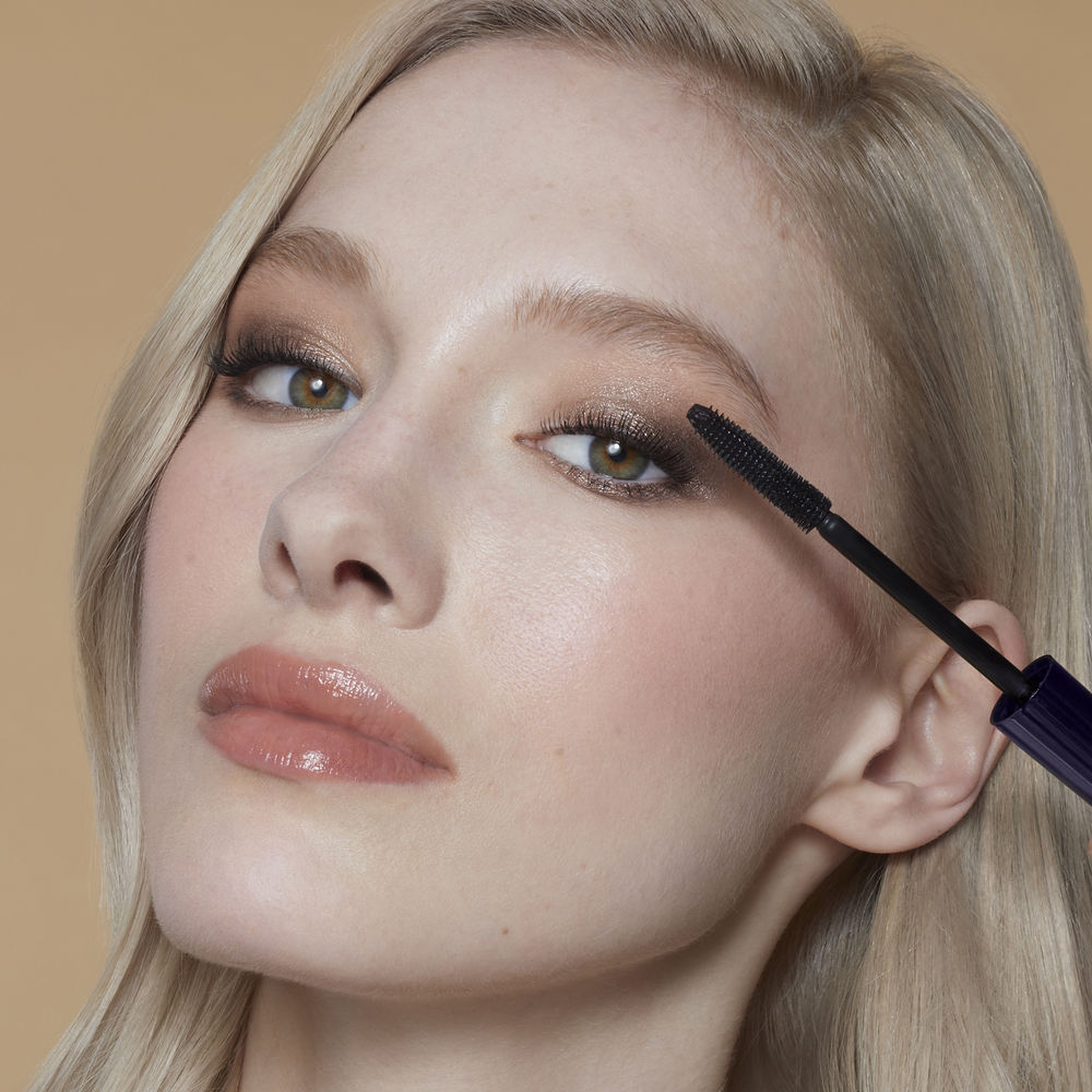 I Tried YSL's Volume Mascara and People Couldn't Believe My Lashes